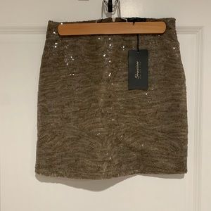 NWT SHINESTAR SKIRT